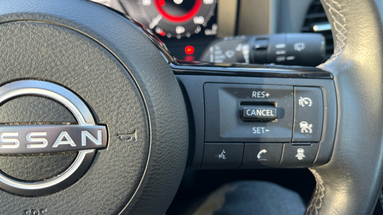 Nissan Qashqai 1.5 E-Power N-Connecta 5dr Auto Hybrid Hatchback